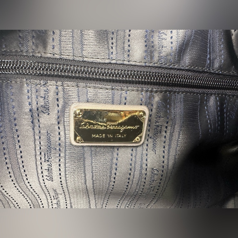 Salvatore Ferragamo Leather Bag double top handle Zipper Closure EUC - Picture 11 of 14